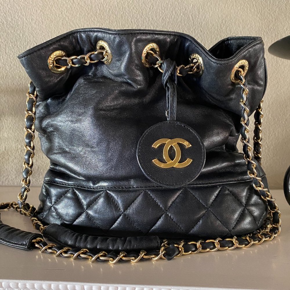 CHANEL Black Lambskin Leather Drawstring Bucket Shoulder Bag - FREE SHIPPING!